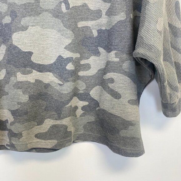 Promesa Camo Dolman Sleeve Waffle Knit Top - Picture 4 of 10